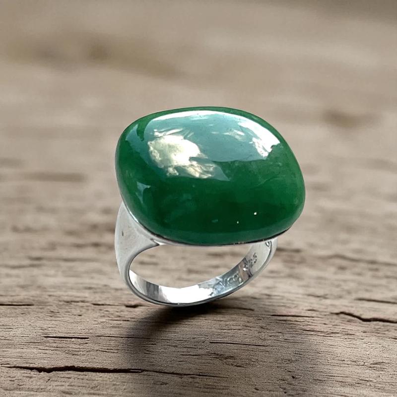 Vera & Co Sterling Silver Cushion shape Green Jadelite Women Ring size 6